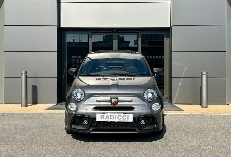 Abarth 695 Cabrio usata a Bari (6)