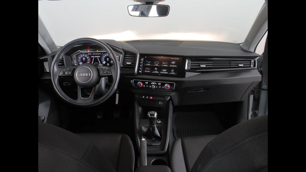 Audi A1 allstreet usata a Palermo (11)
