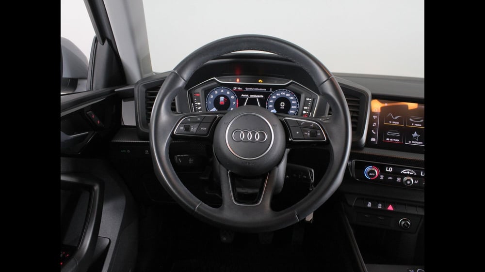 Audi A1 allstreet usata a Palermo (12)