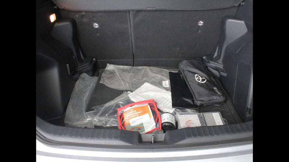 Toyota Yaris Cross usata a Palermo (11)