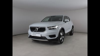 Volvo XC40 T3 Momentum Pro del 2021 usata a Palermo