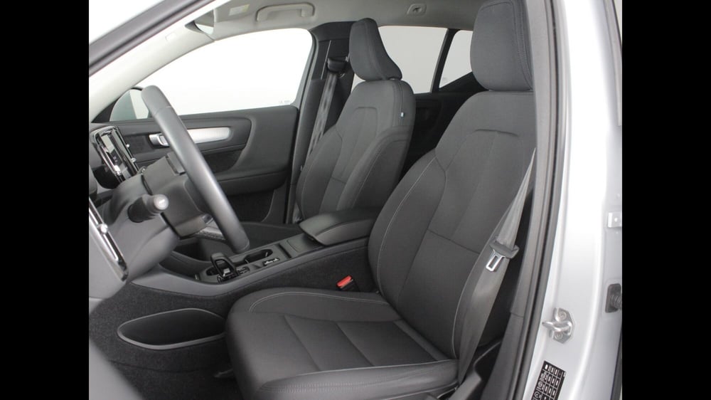 Volvo XC40 usata a Palermo (11)