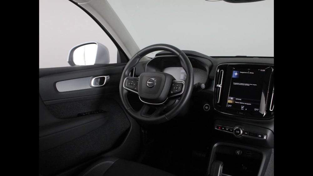 Volvo XC40 usata a Palermo (6)
