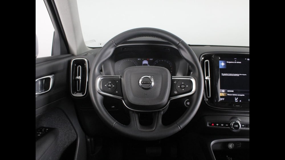 Volvo XC40 usata a Palermo (9)