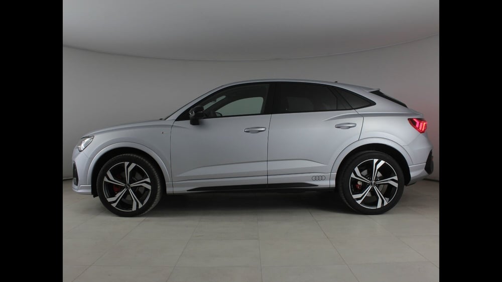 Audi Q3 Sportback usata a Palermo (2)