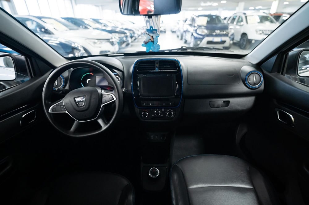 Dacia Spring usata a Torino (9)