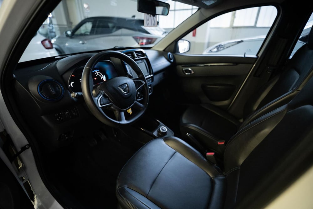 Dacia Spring usata a Torino (6)