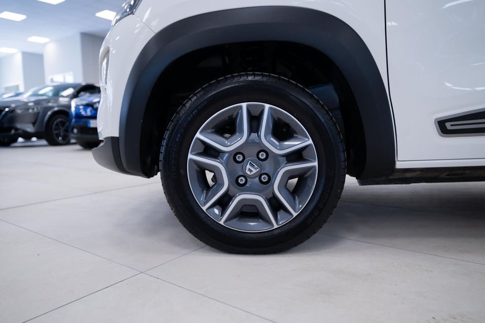 Dacia Spring usata a Torino (16)