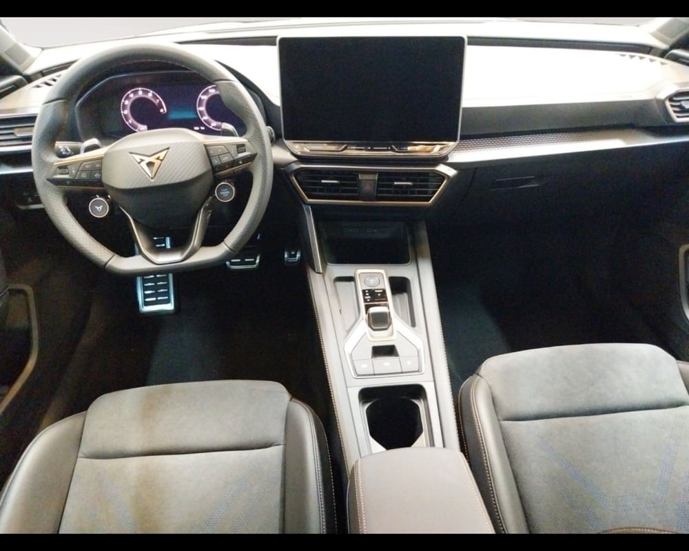 Cupra Leon nuova a Ravenna (10)