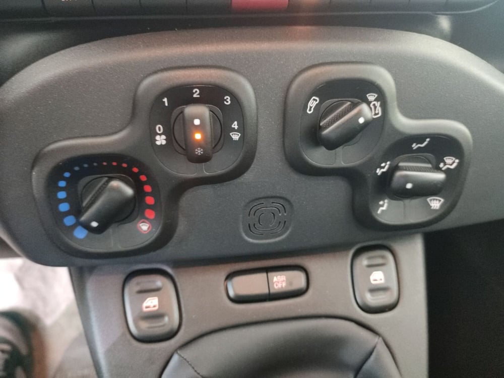 Fiat Panda nuova a Modena (14)