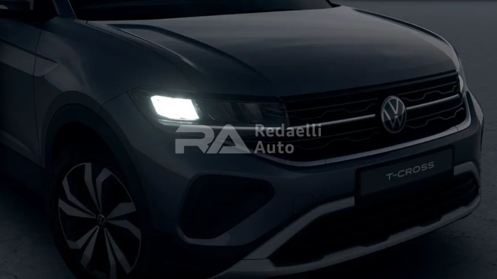 Volkswagen T-Cross nuova a Lecco (4)
