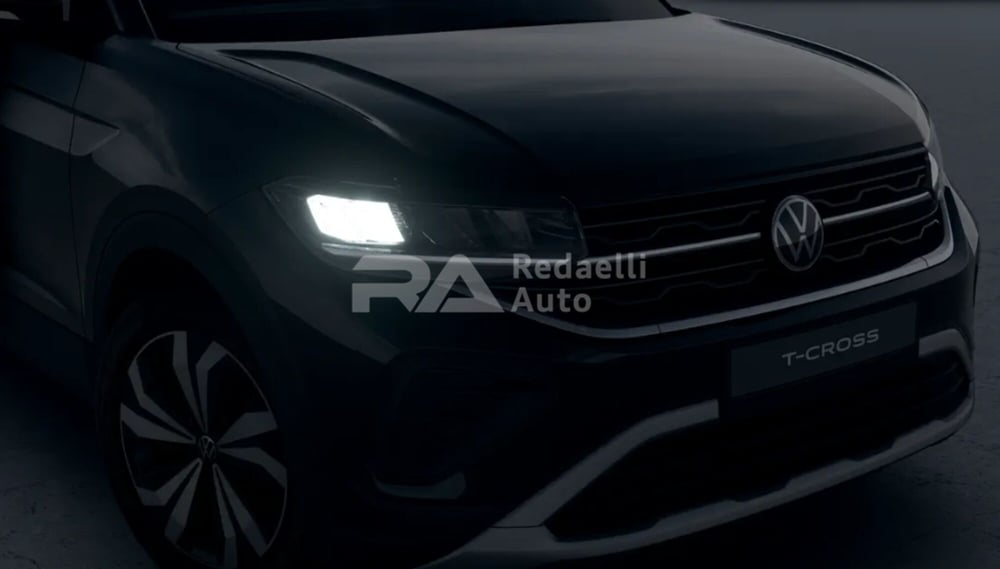 Volkswagen T-Cross nuova a Lecco (4)