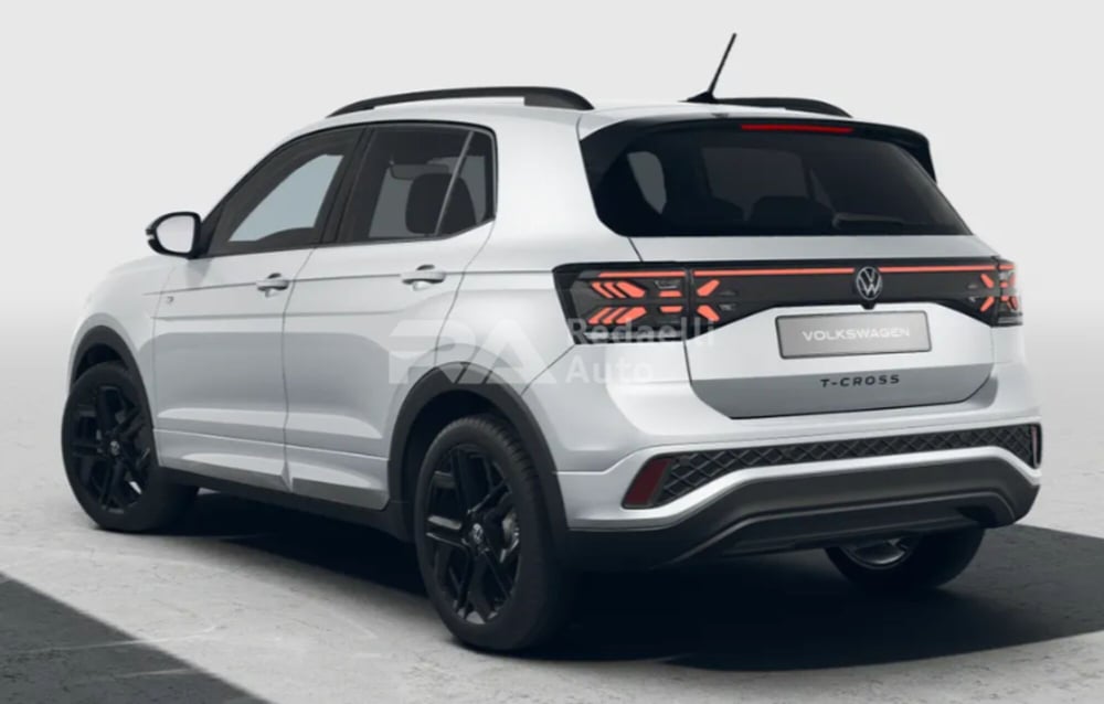Volkswagen T-Cross nuova a Lecco (3)
