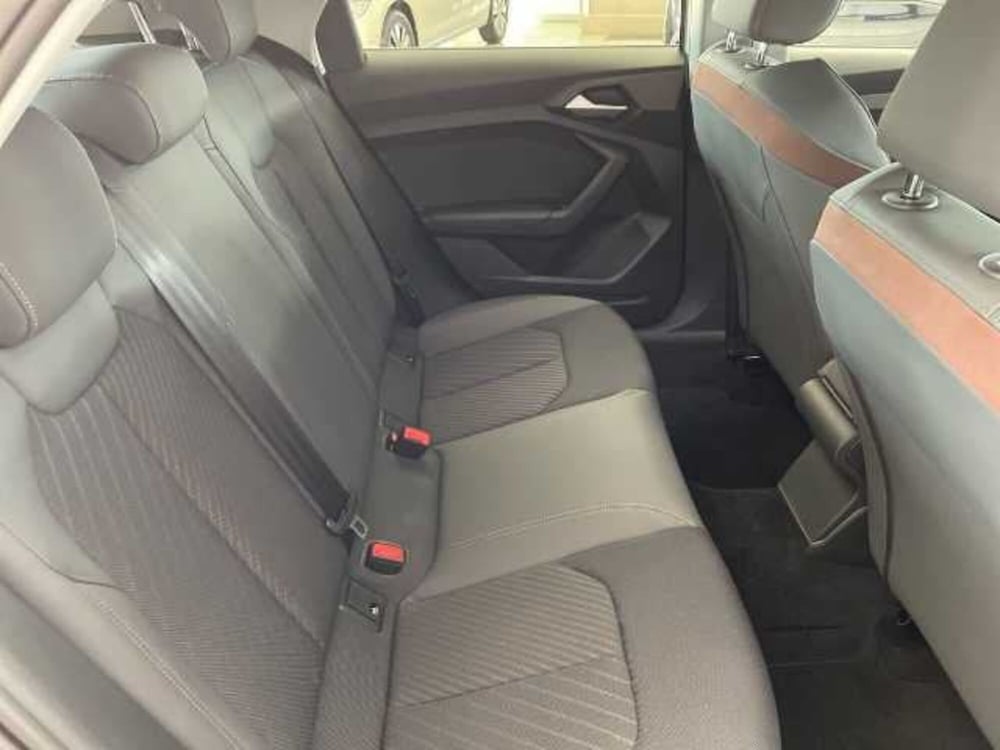 Audi A1 allstreet usata a Pistoia (14)