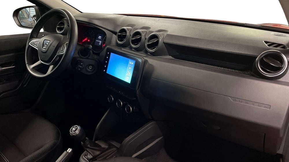 Dacia Duster usata a Varese (5)