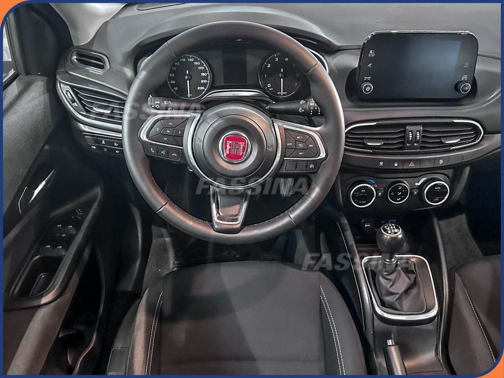 Fiat Tipo Station Wagon usata a Milano (8)