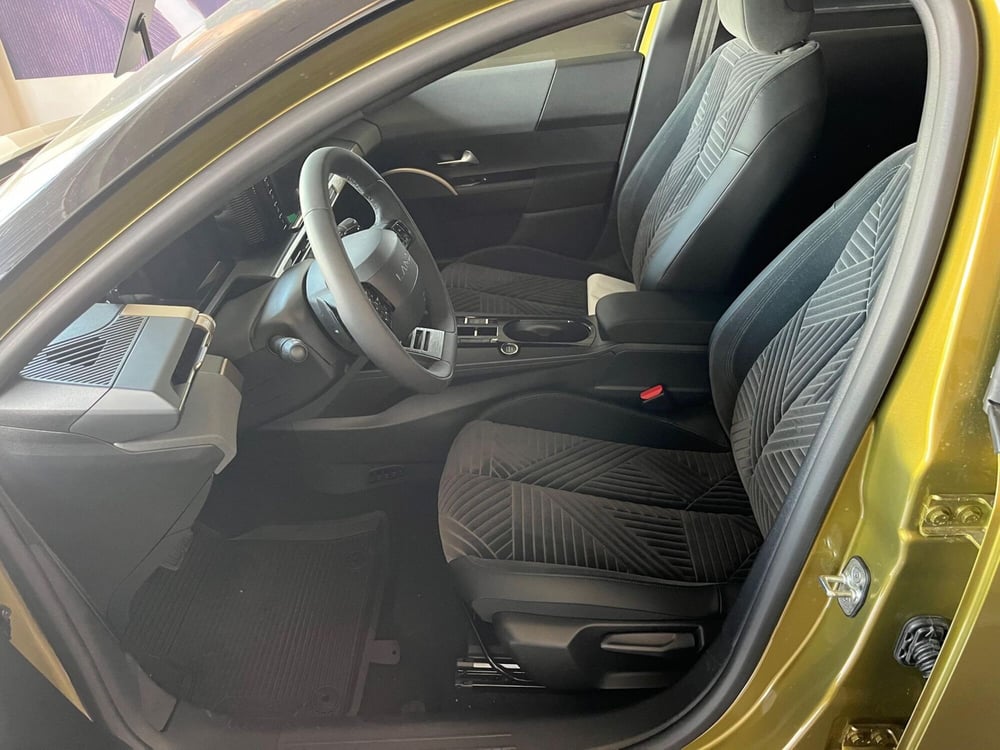 Lancia Ypsilon nuova a Lucca (9)