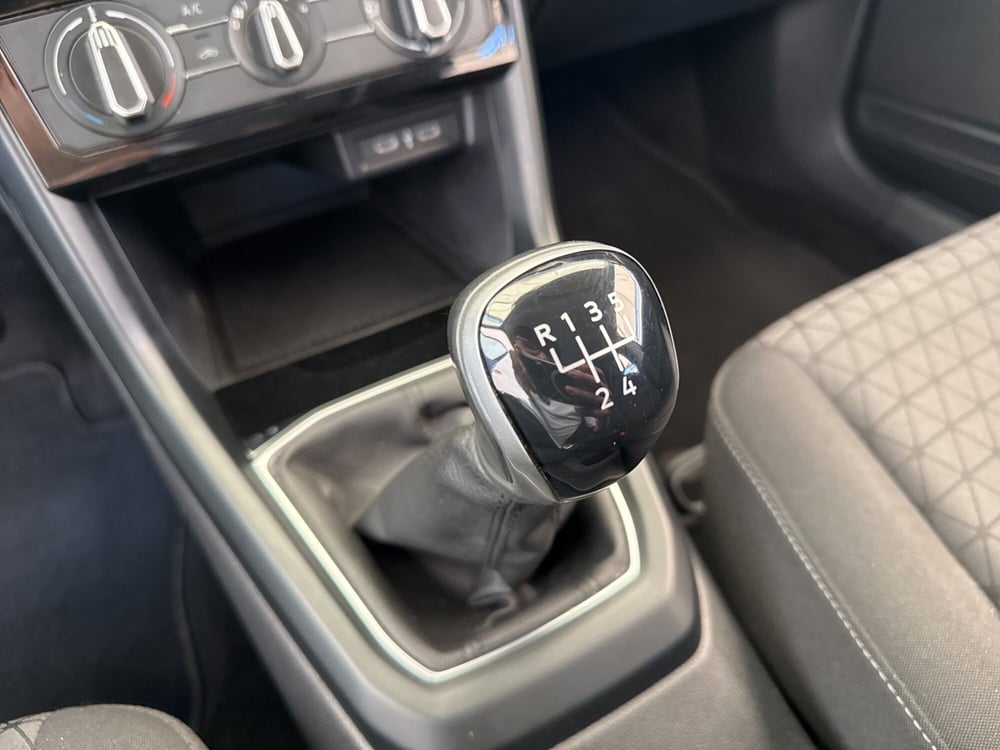 Volkswagen T-Cross usata a Terni (13)