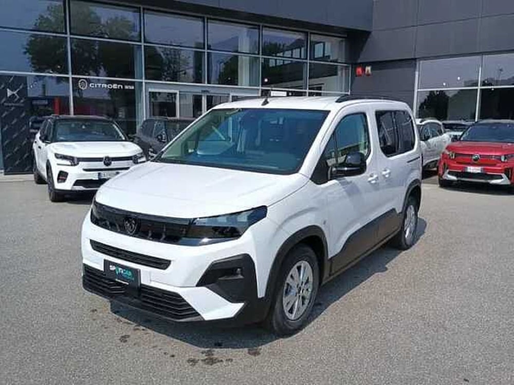 Peugeot Rifter nuova a Milano (3)