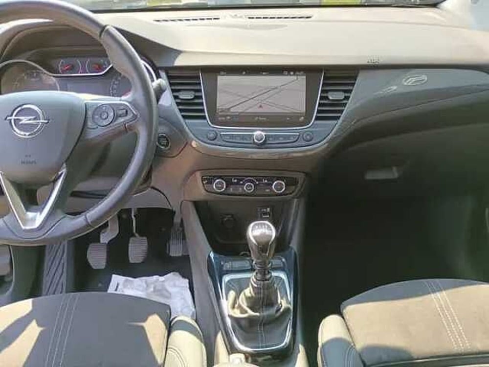 Opel Crossland usata a Milano (9)