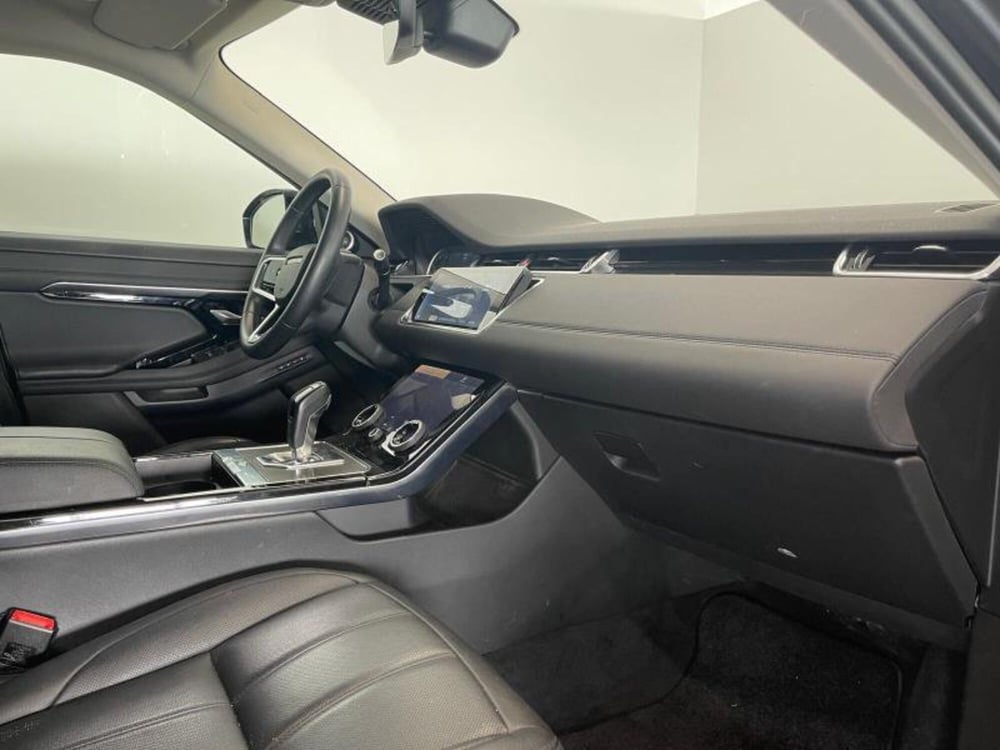 Land Rover Range Rover Velar usata a Padova (3)
