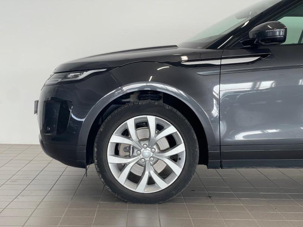 Land Rover Range Rover Velar usata a Padova (9)