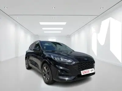 Ford Kuga 2.5 Full Hybrid 190 CV CVT 2WD ST-Line Design del 2022 usata a Latina