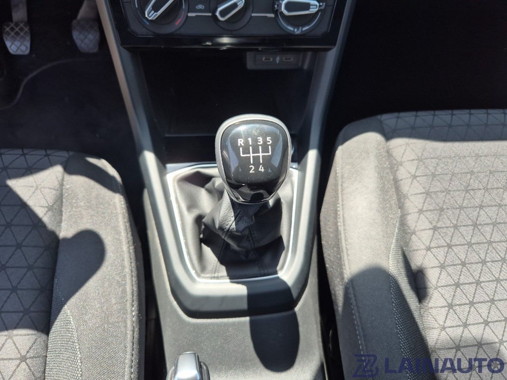 Volkswagen T-Cross usata a Milano (18)