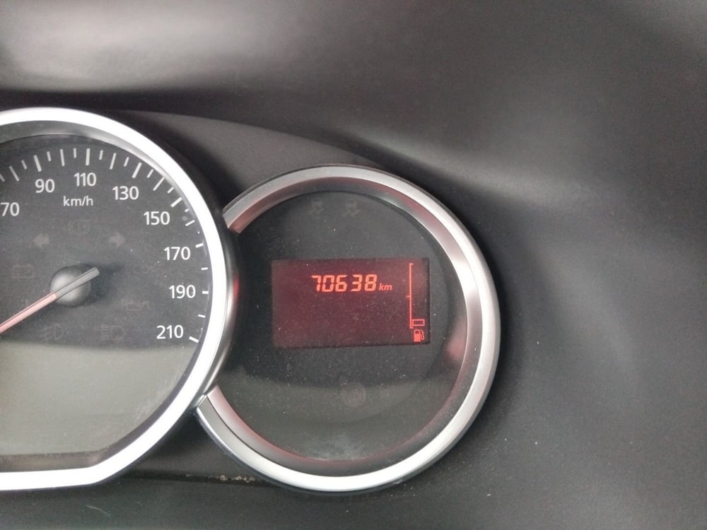 Dacia Sandero usata a Roma (16)