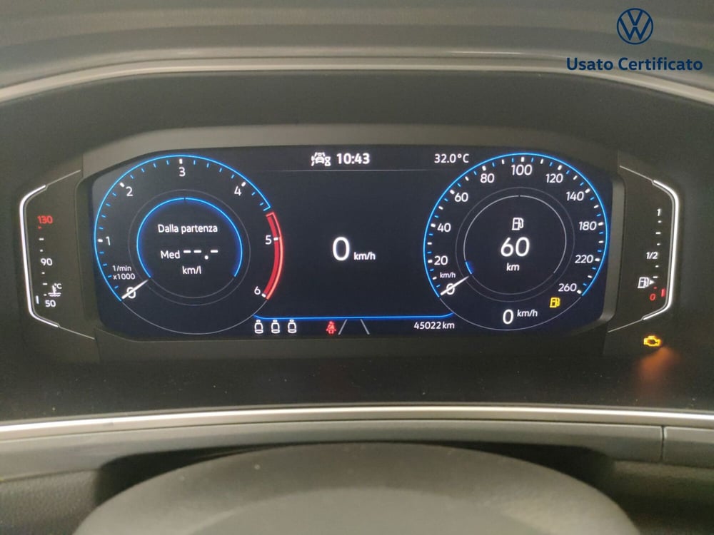 Volkswagen T-Roc usata a Varese (13)