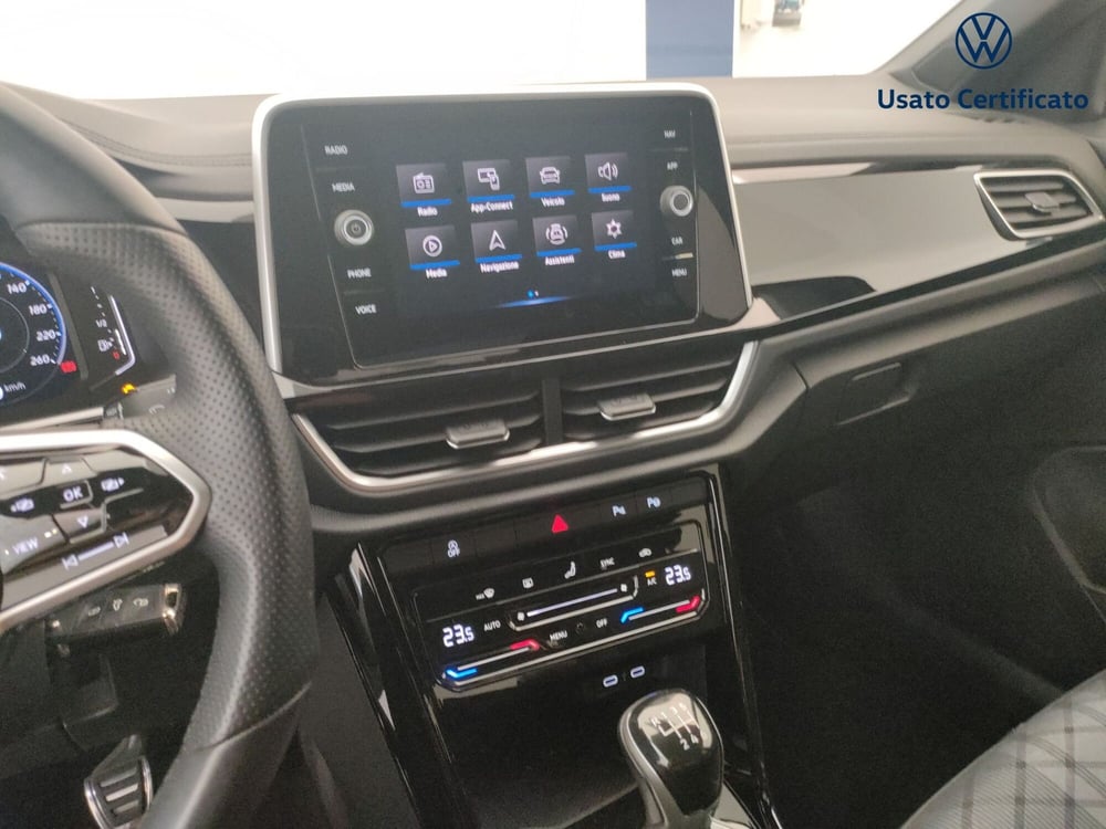 Volkswagen T-Roc usata a Varese (14)