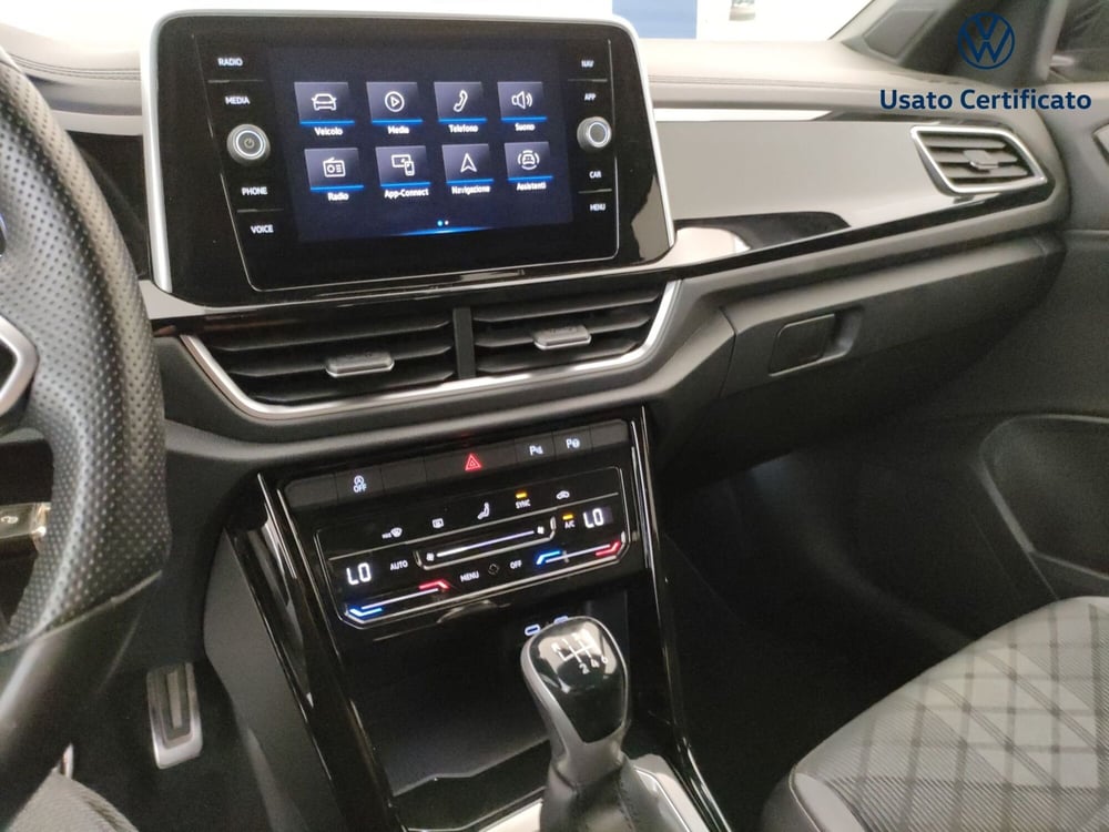Volkswagen T-Roc usata a Varese (14)