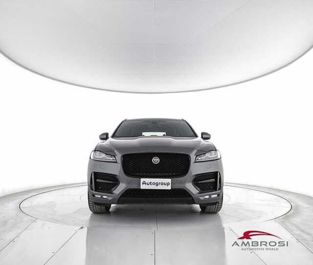 Jaguar F-Pace usata a Perugia (5)