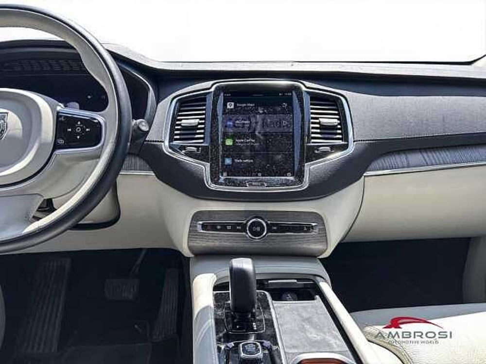 Volvo XC90 usata a Perugia (15)