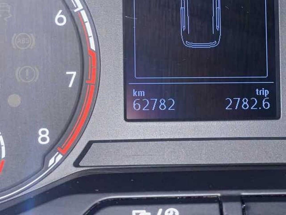 Volkswagen T-Cross usata a Genova (12)
