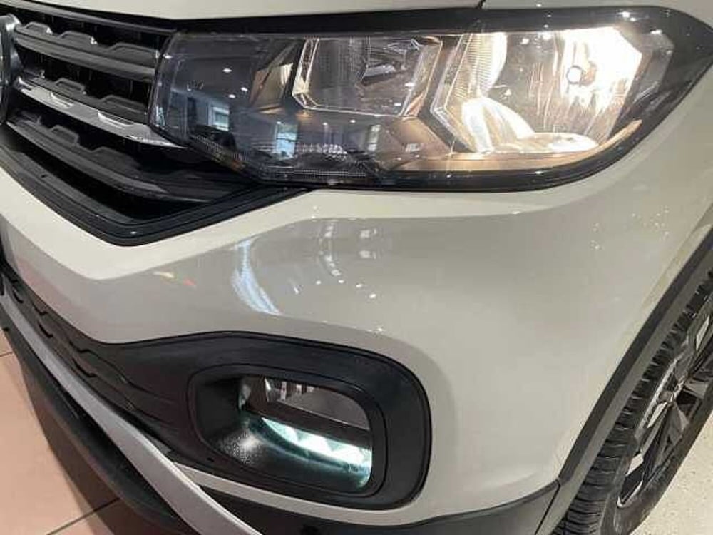 Volkswagen T-Cross usata a Genova (15)
