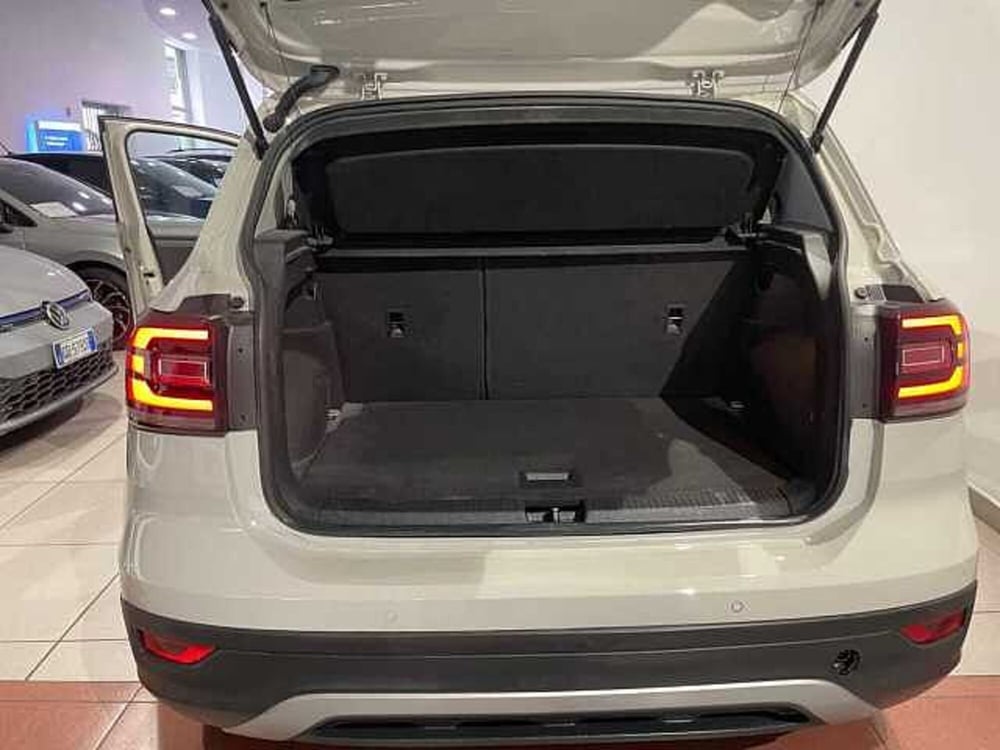 Volkswagen T-Cross usata a Genova (9)