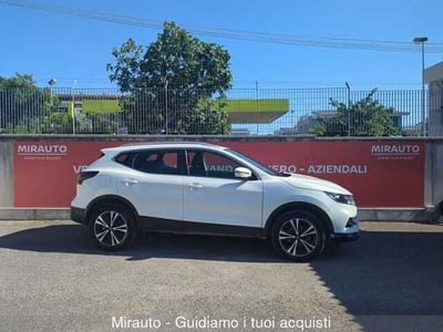 Nissan Qashqai 1.3 DIG-T 140 CV Acenta Premium del 2021 usata a Roma
