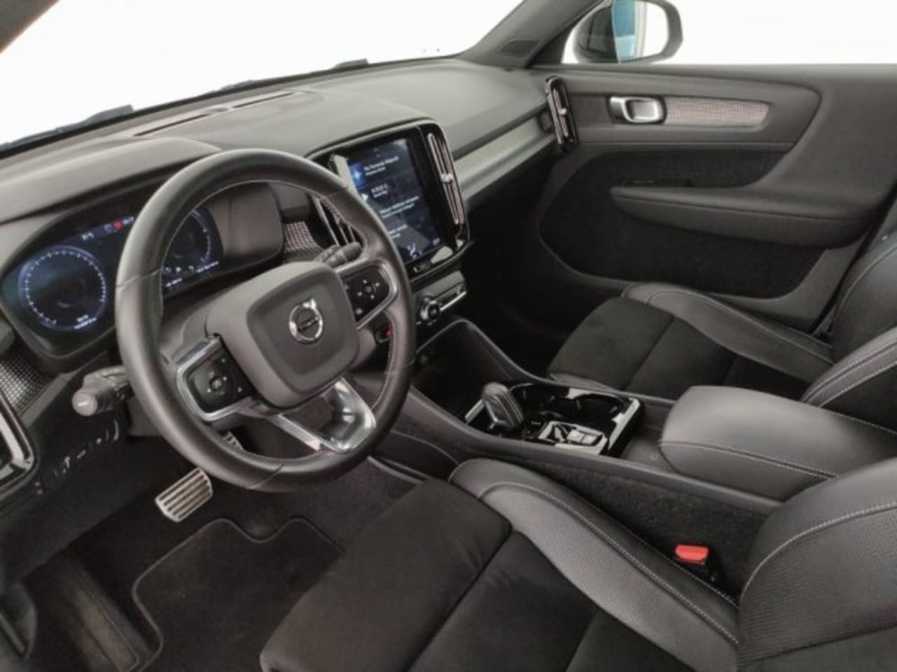 Volvo XC40 usata a Modena (8)