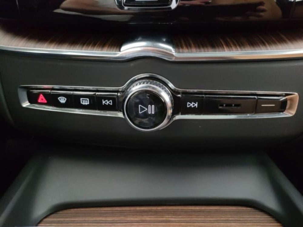 Volvo XC60 usata a Modena (15)