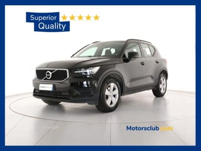 Volvo XC40 T2 Geartronic Momentum Core del 2022 usata a Modena