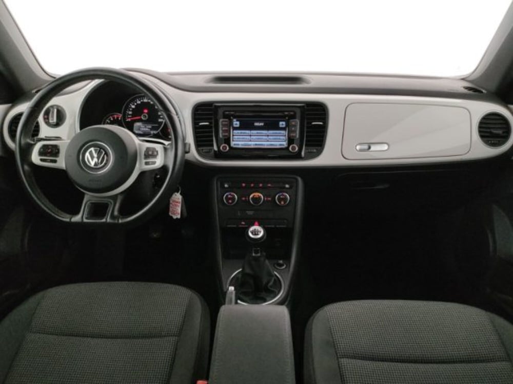 Volkswagen Maggiolino usata a Modena (11)