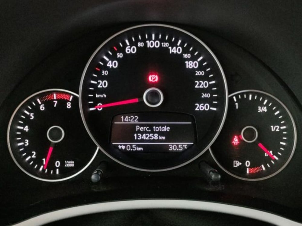 Volkswagen Maggiolino usata a Modena (15)
