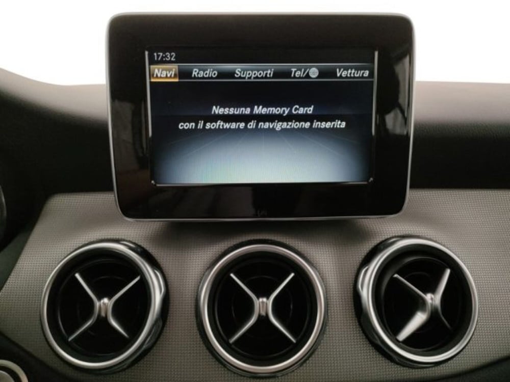 Mercedes-Benz GLA SUV usata a Modena (20)