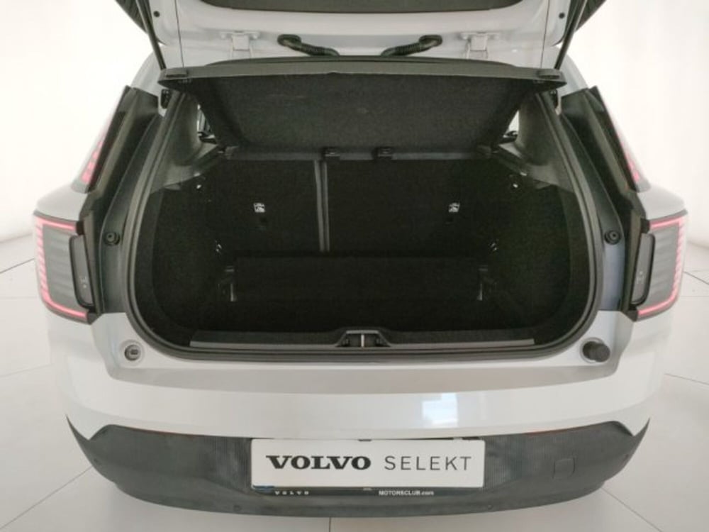 Volvo EX30 usata a Modena (17)