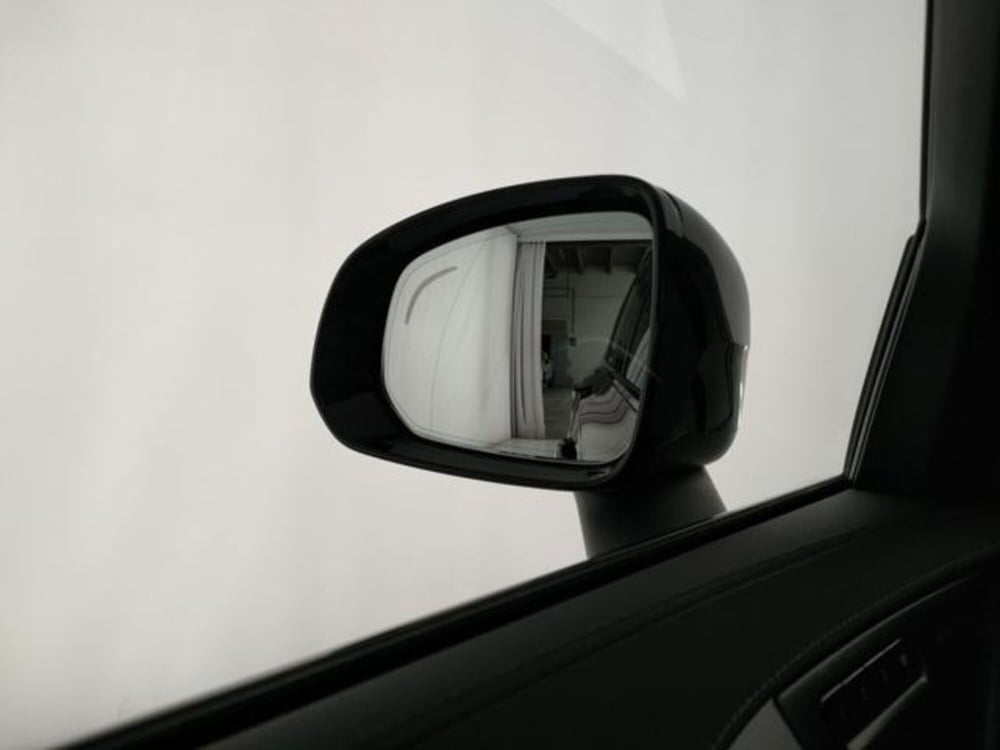 Volvo XC90 nuova a Modena (14)