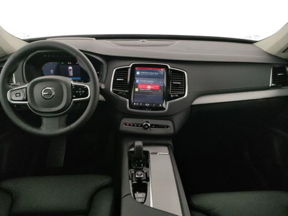 Volvo XC90 nuova a Modena (19)