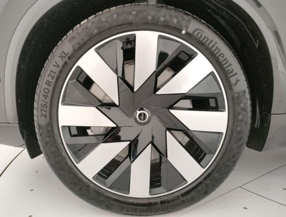 Volvo XC90 nuova a Modena (8)
