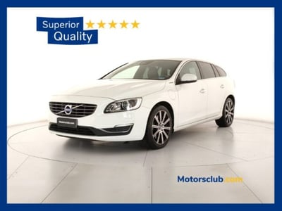 Volvo V60 D6 Twin Engine Geartronic Momentum del 2016 usata a Modena