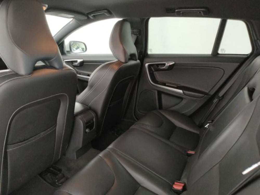 Volvo V60 usata a Modena (11)